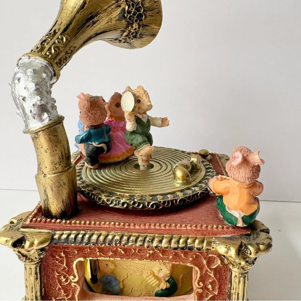 LUTFI Retro Hand Painted Dancing Mice‎ Phonograph Music Box